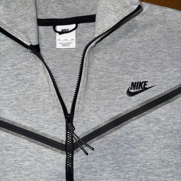 NIKE SPORTSWEAR TECH FLEECE GREY BLACK MEN'S FULL-ZIP HOODIE CU4489-063 SIZE XXL - Picture 5 of 10